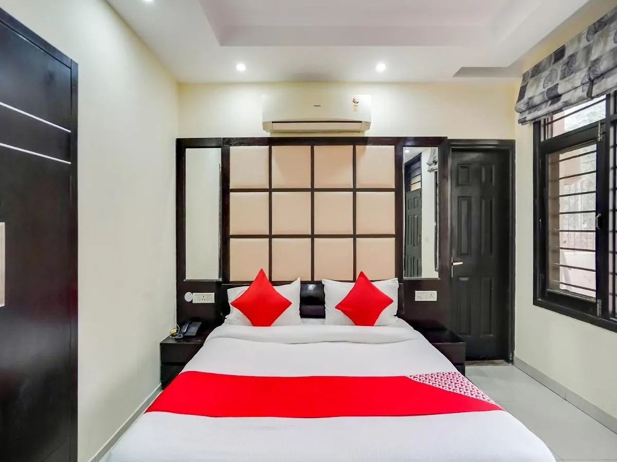 Hotel Oyo 309 The Royal Residency à Gurgaon