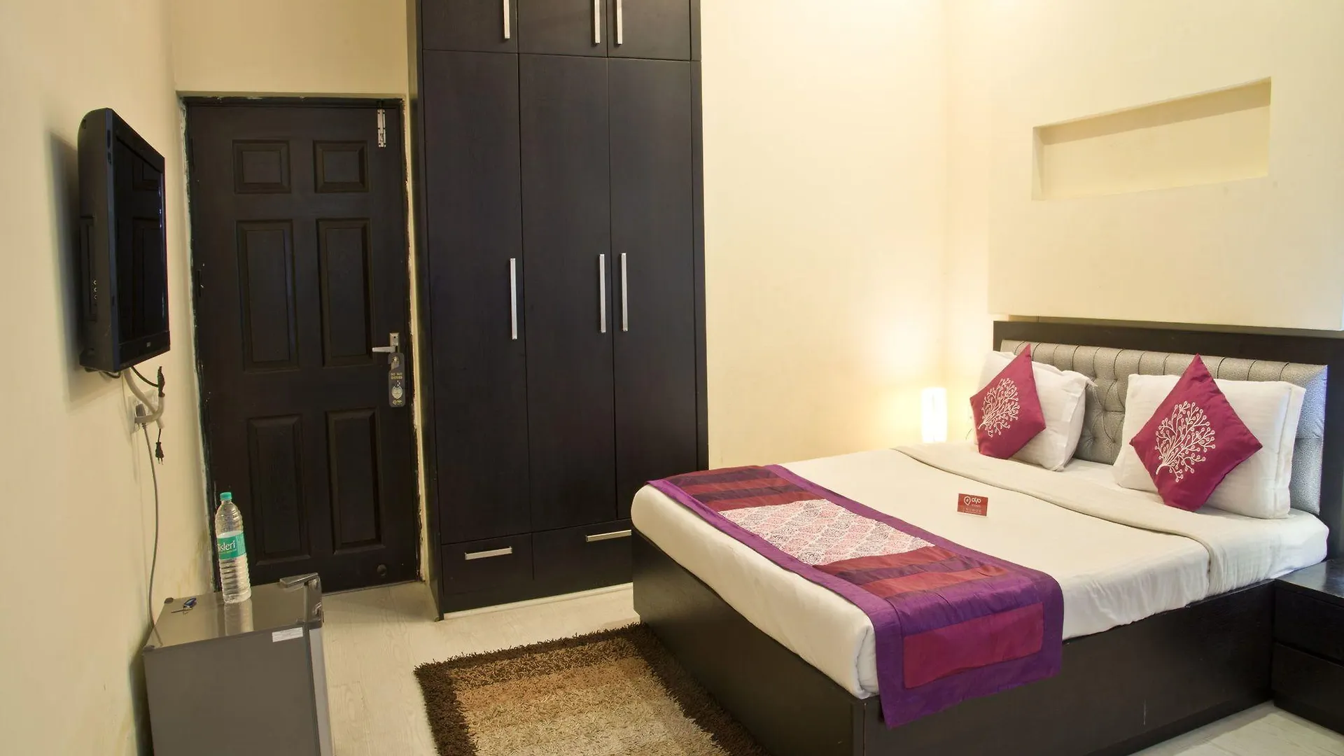 Hotel Oyo 309 The Royal Residency à Gurgaon