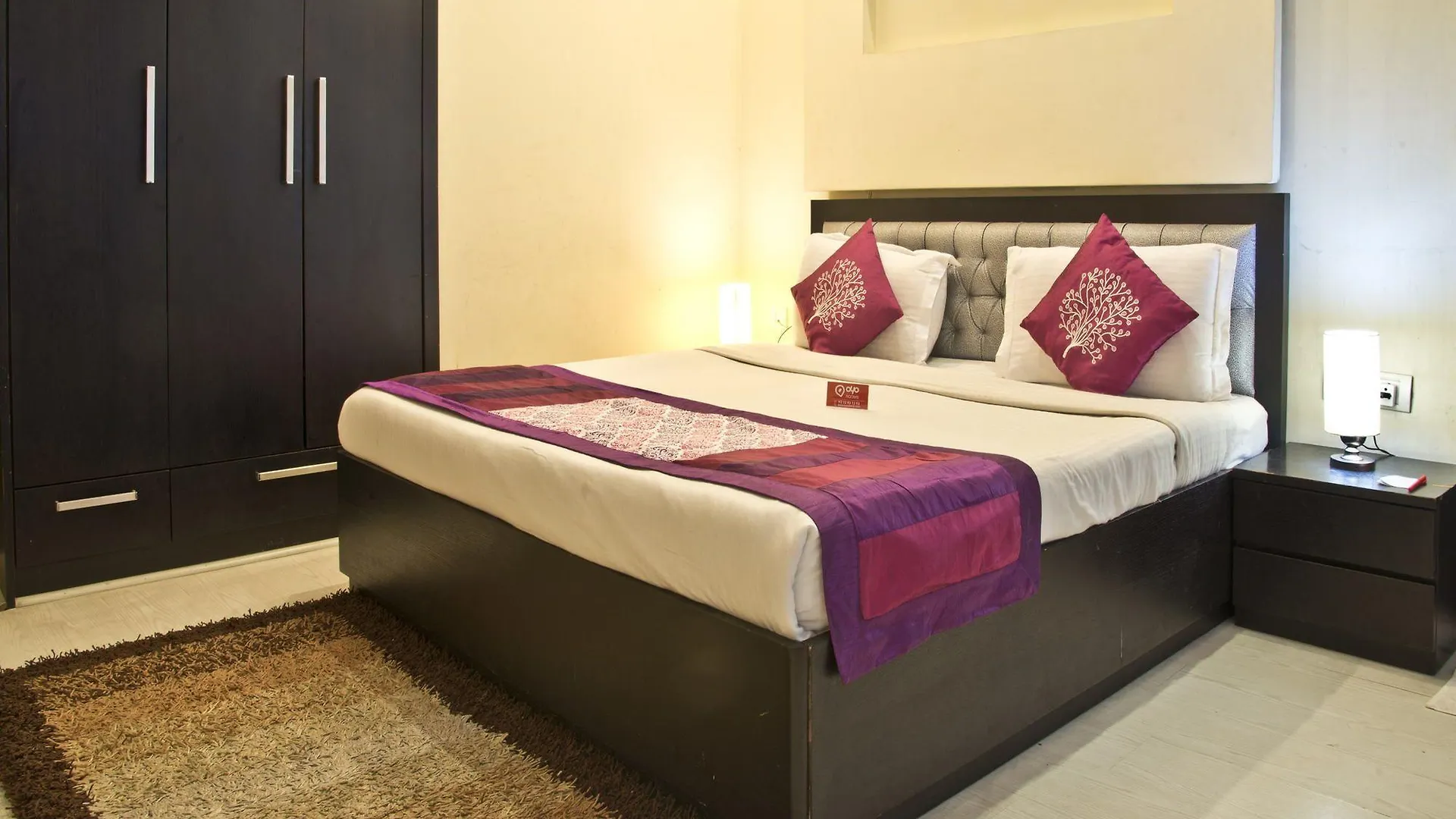 Hotel Oyo 309 The Royal Residency à Gurgaon Inde
