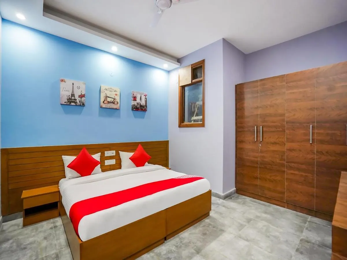 Hotel Oyo 309 The Royal Residency Gurgaon India