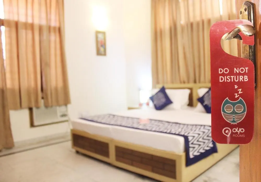 Hotel Oyo 309 The Royal Residency Gurgaon